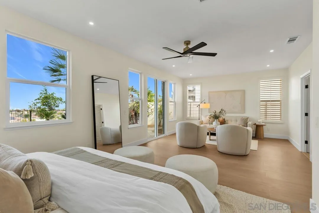 11310 Crystal Oaks Way, San Diego, CA 92131 11310 Crystal Oaks Way, San Diego, CA 92131