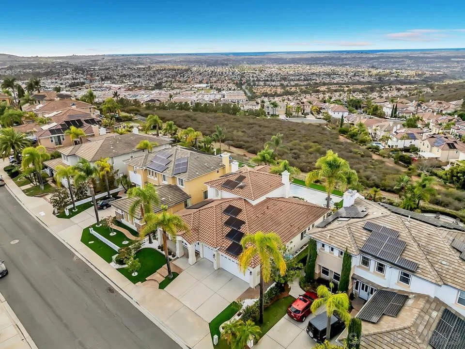 https://cdn.realtyfeed.com/cdn/127/260025536/6cc6b6bf9d5fcd06dbb01d57620ae56a.webp