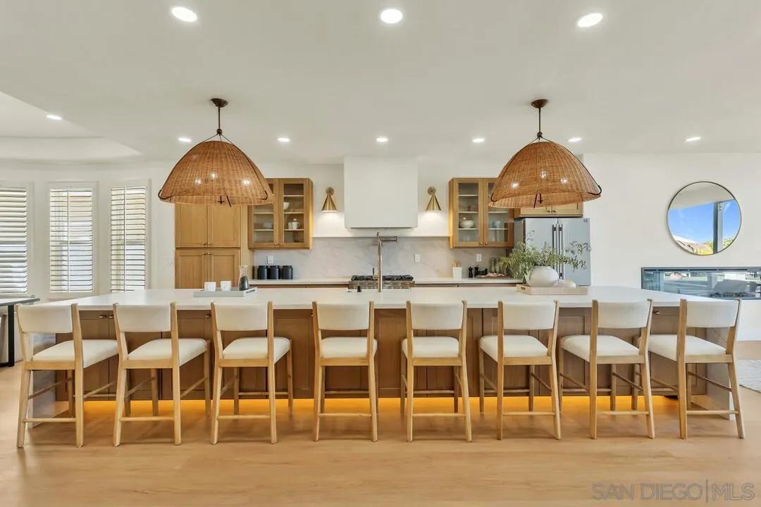 https://cdn.realtyfeed.com/cdn/127/260025536/99acea346777b7899c51fcd0d630034e.webp