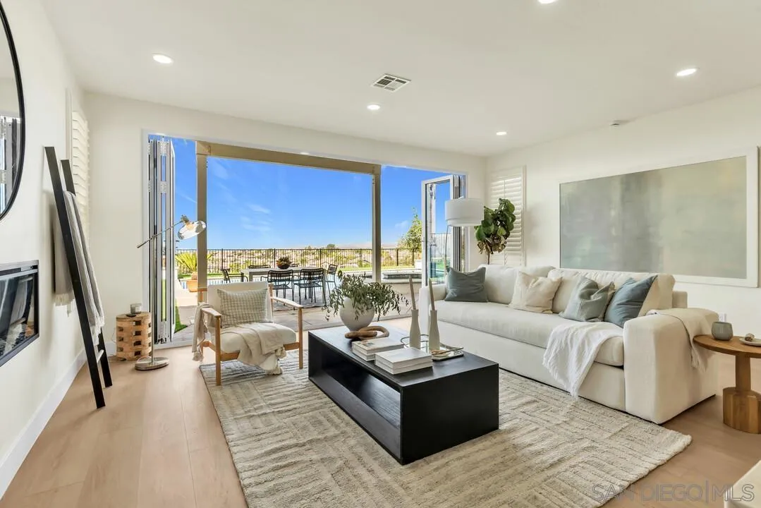 https://cdn.realtyfeed.com/cdn/127/260025536/f7b4c65383fa811bdb01fd9d56121796.webp