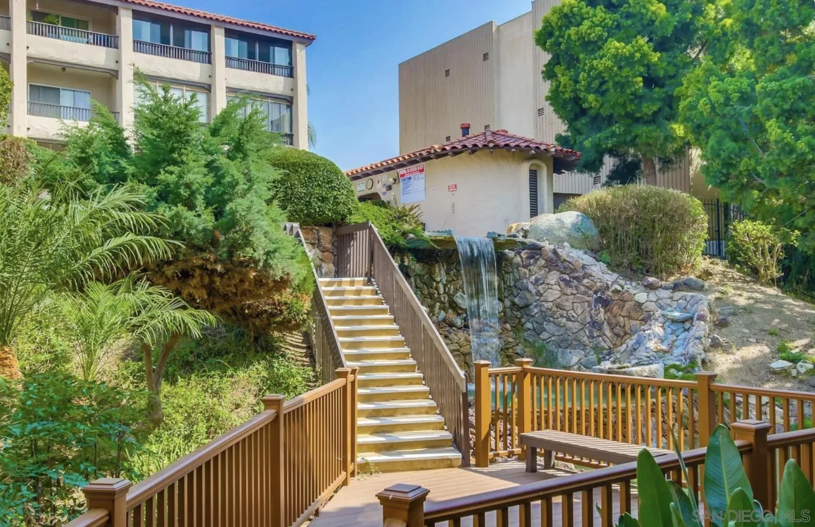 https://cdn.realtyfeed.com/cdn/127/260025541/7de56c7321ead3093170bbb76ebcd27d.webp
