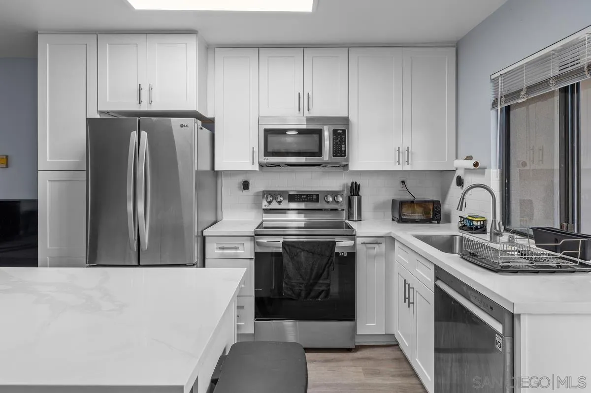 7838 Cowles Mountain Ct, San Diego, CA 92119 7838 Cowles Mountain Ct, San Diego, CA 92119