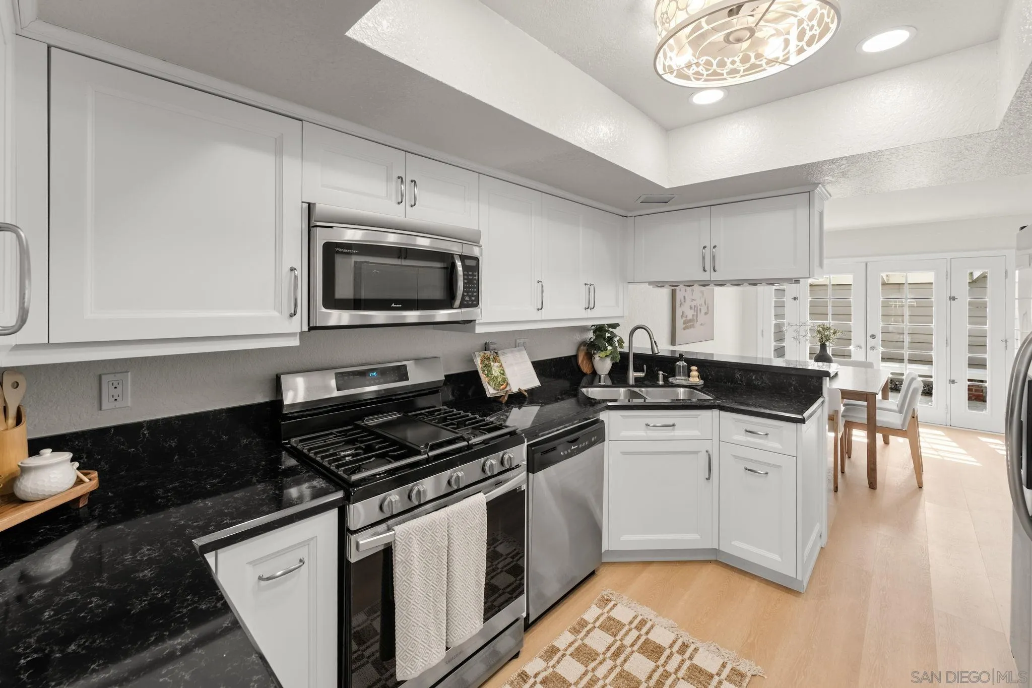 1012 Brewley Ln, Vista, CA 92081 1012 Brewley Ln, Vista, CA 92081