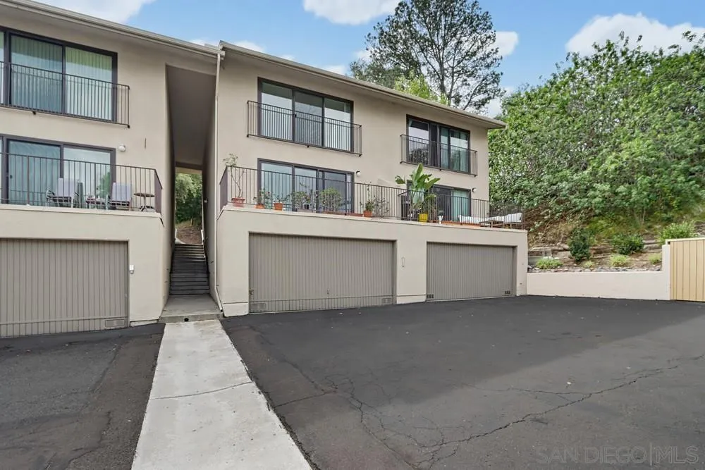 4276 5th, San Diego, CA 92103 4276 5th, San Diego, CA 92103