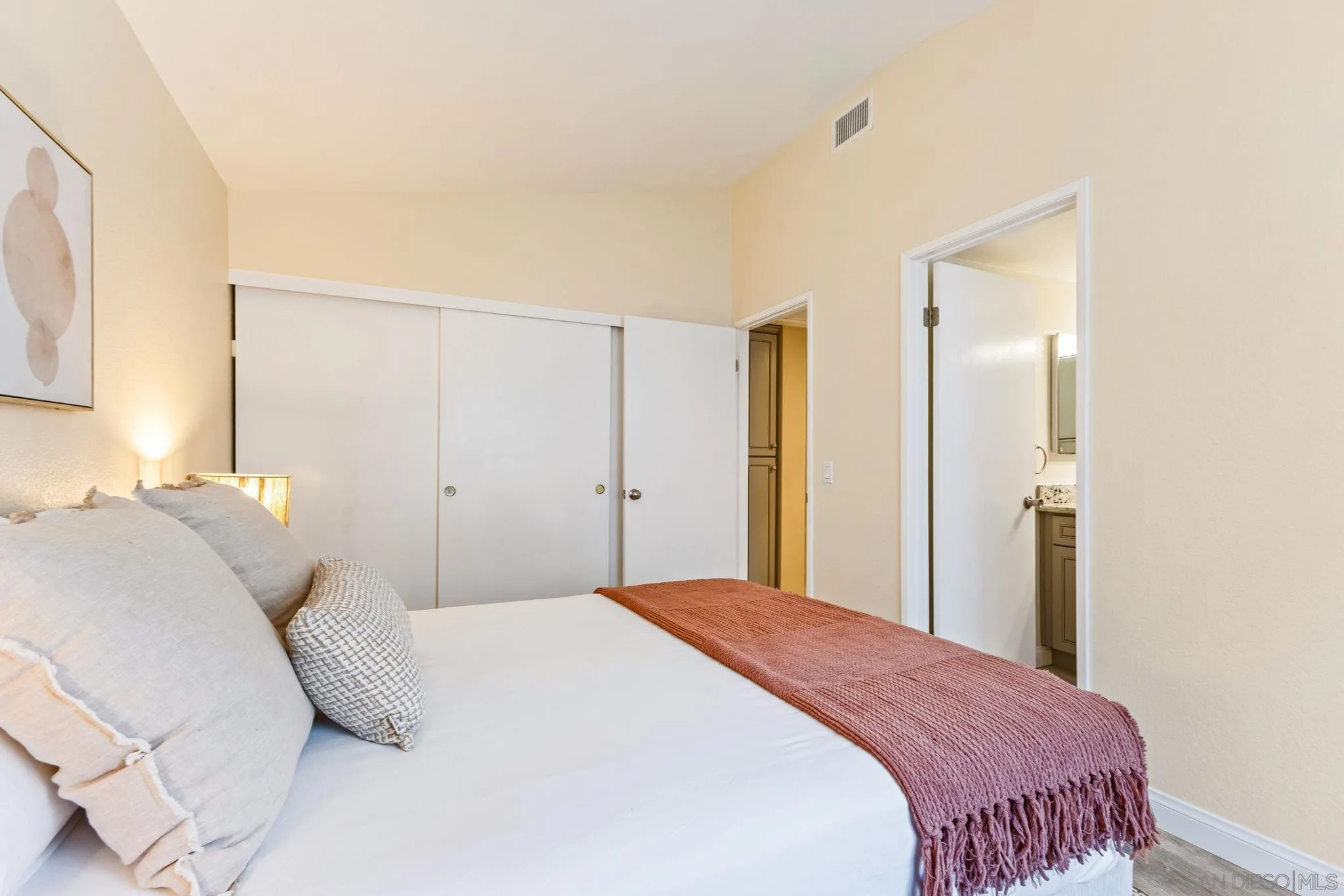 6161 Calle Mariselda, #409, San Diego, CA 92124 6161 Calle Mariselda, #409, San Diego, CA 92124