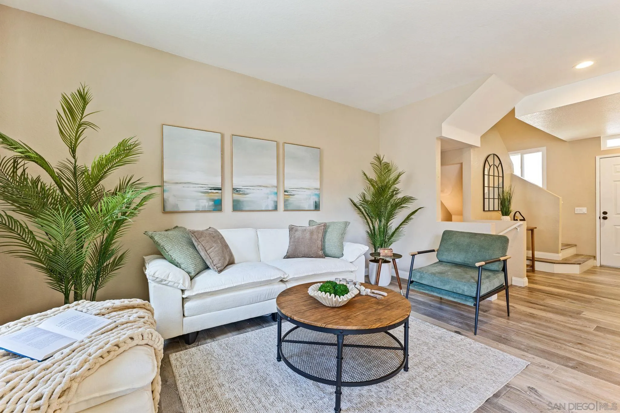 6161 Calle Mariselda, #409, San Diego, CA 92124 6161 Calle Mariselda, #409, San Diego, CA 92124