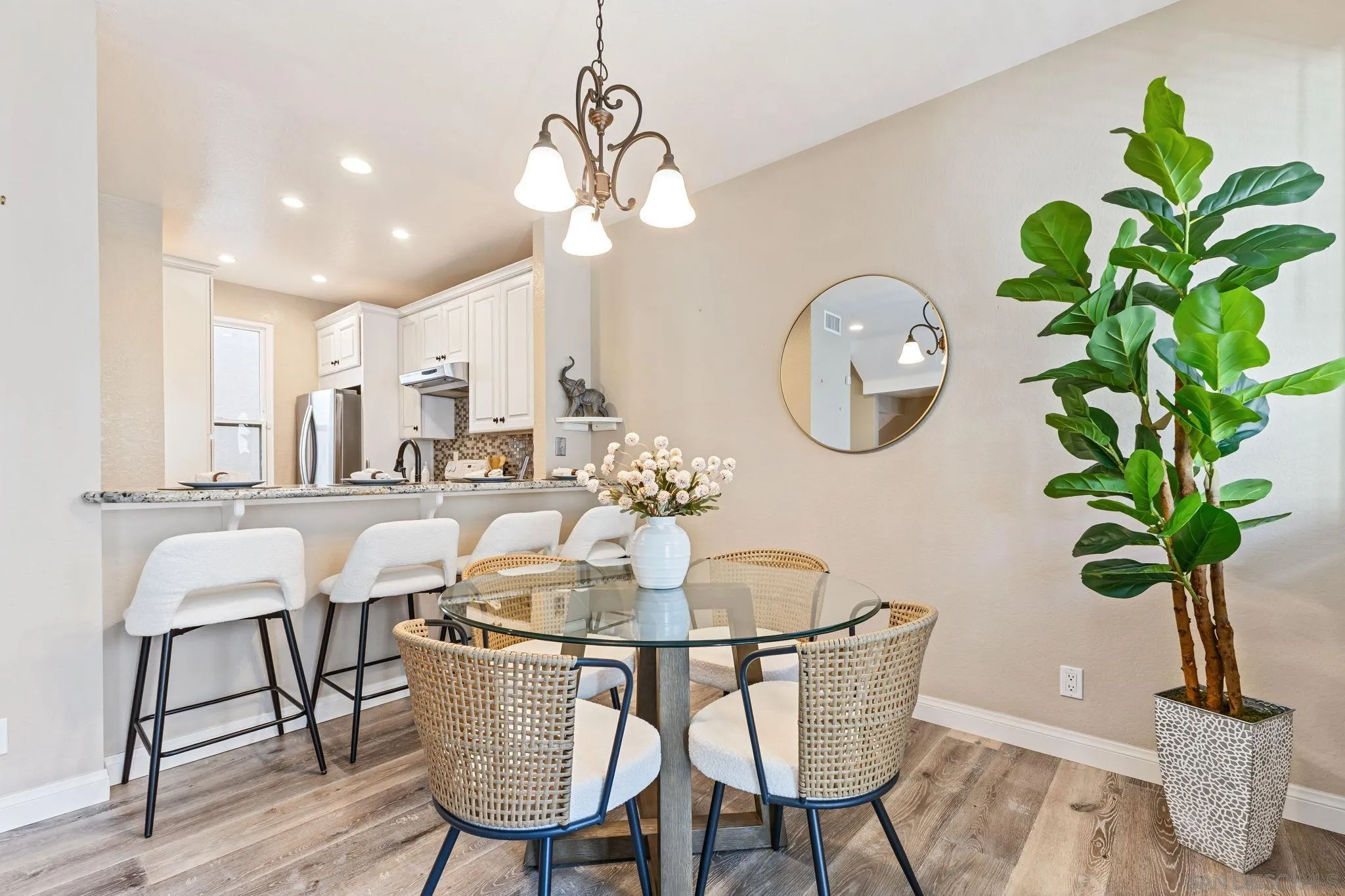 6161 Calle Mariselda, #409, San Diego, CA 92124 6161 Calle Mariselda, #409, San Diego, CA 92124