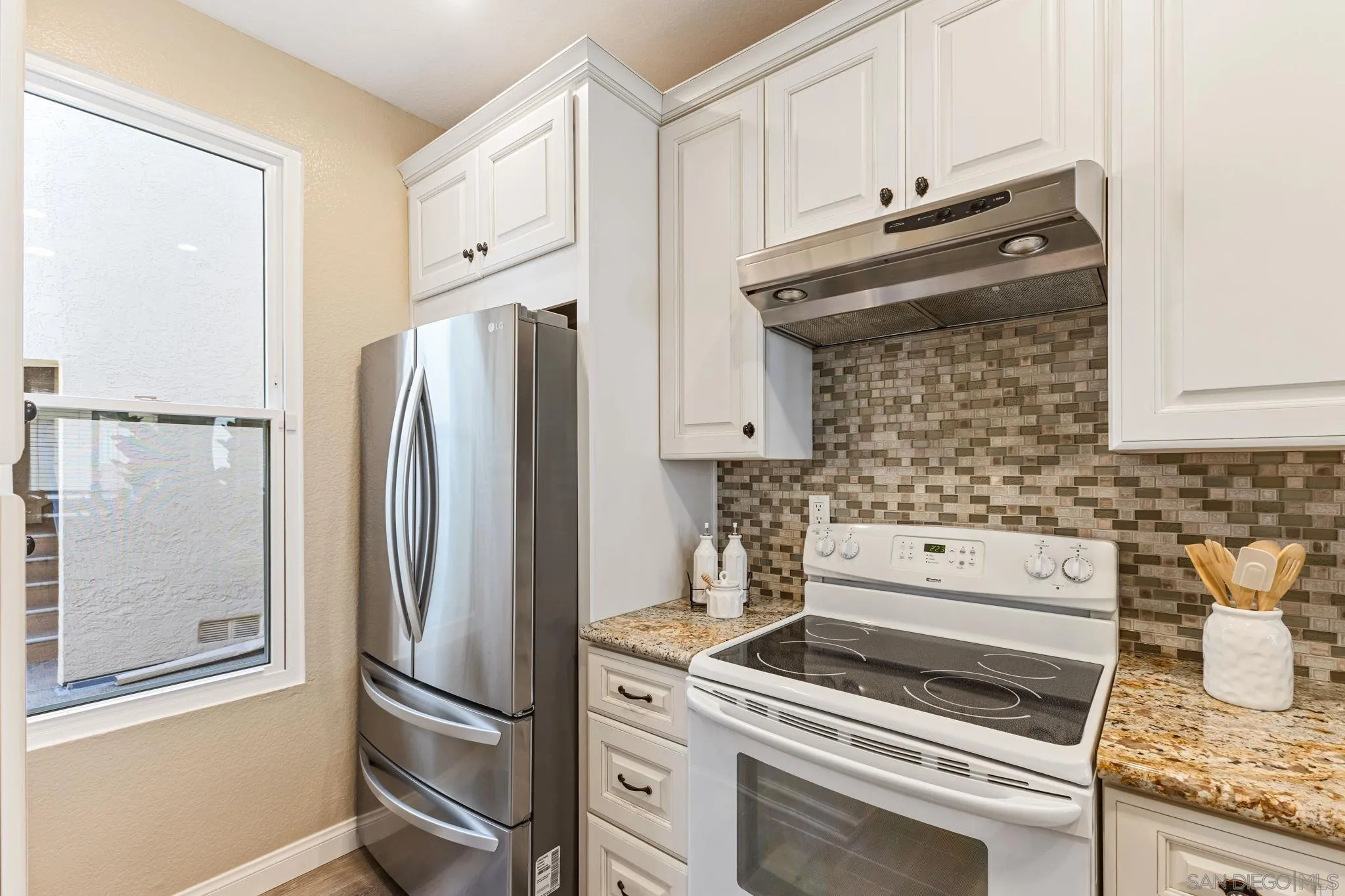 6161 Calle Mariselda, #409, San Diego, CA 92124 6161 Calle Mariselda, #409, San Diego, CA 92124