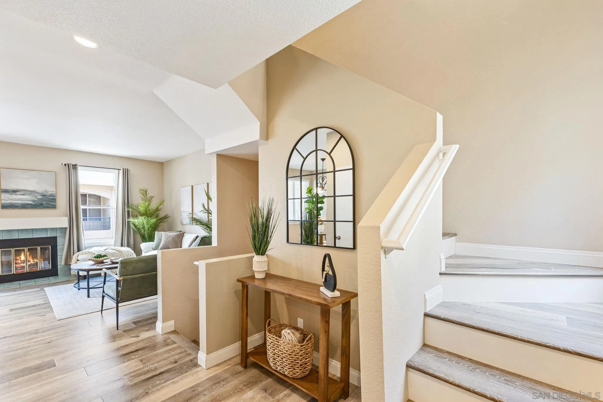 6161 Calle Mariselda, #409, San Diego, CA 92124 6161 Calle Mariselda, #409, San Diego, CA 92124
