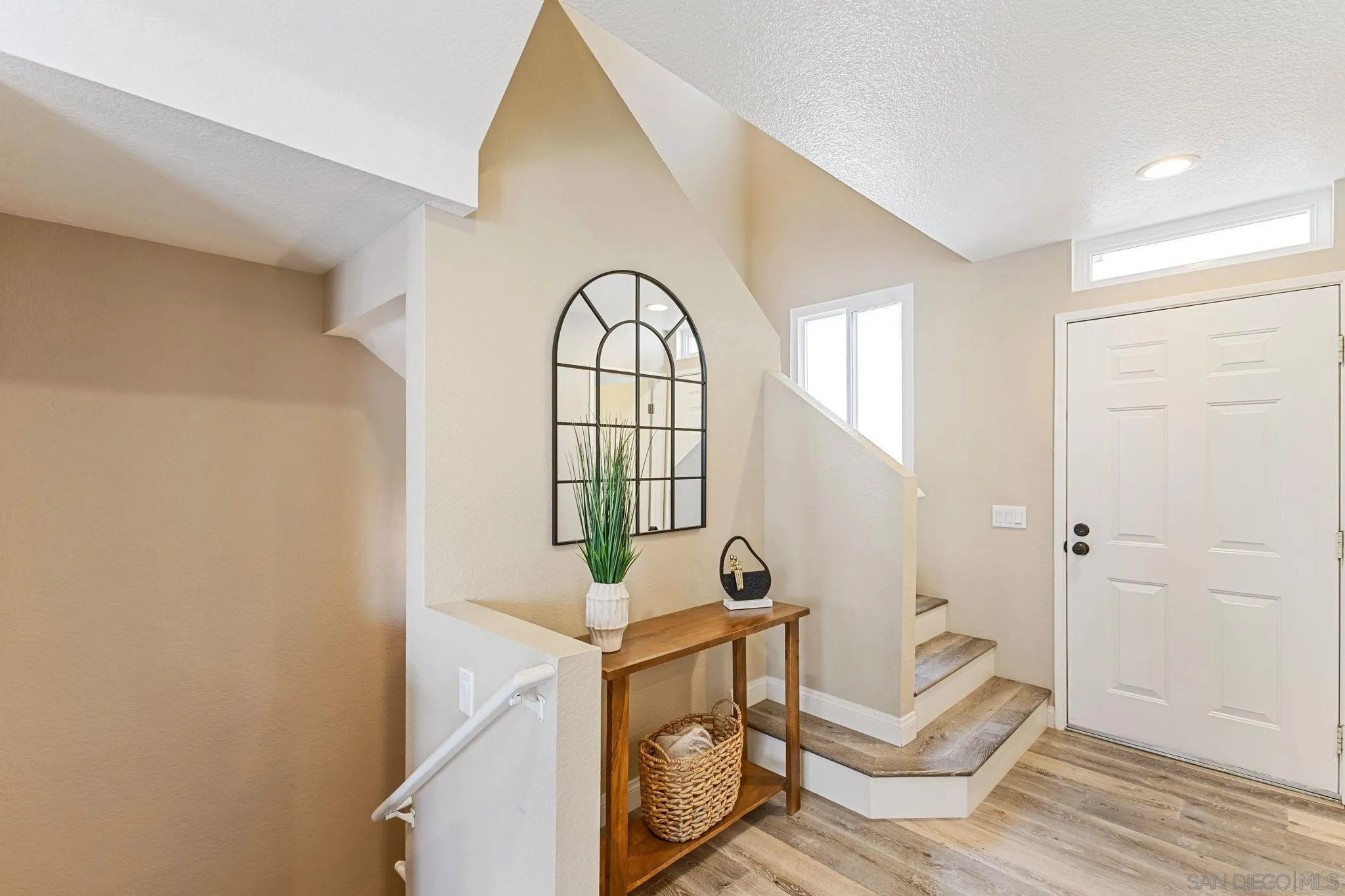 6161 Calle Mariselda, #409, San Diego, CA 92124 6161 Calle Mariselda, #409, San Diego, CA 92124