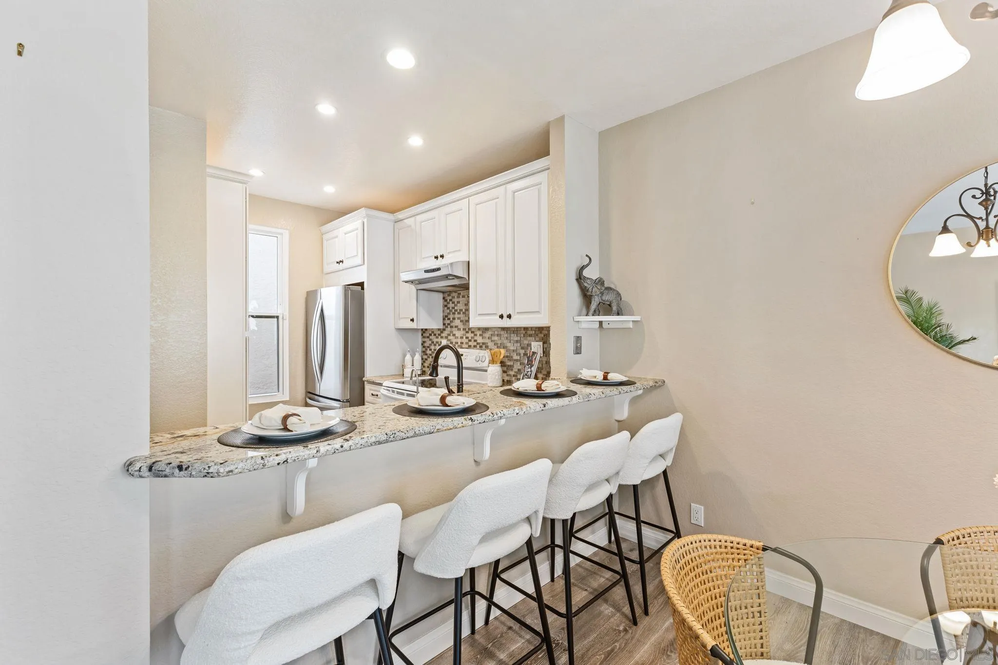 6161 Calle Mariselda, #409, San Diego, CA 92124 6161 Calle Mariselda, #409, San Diego, CA 92124