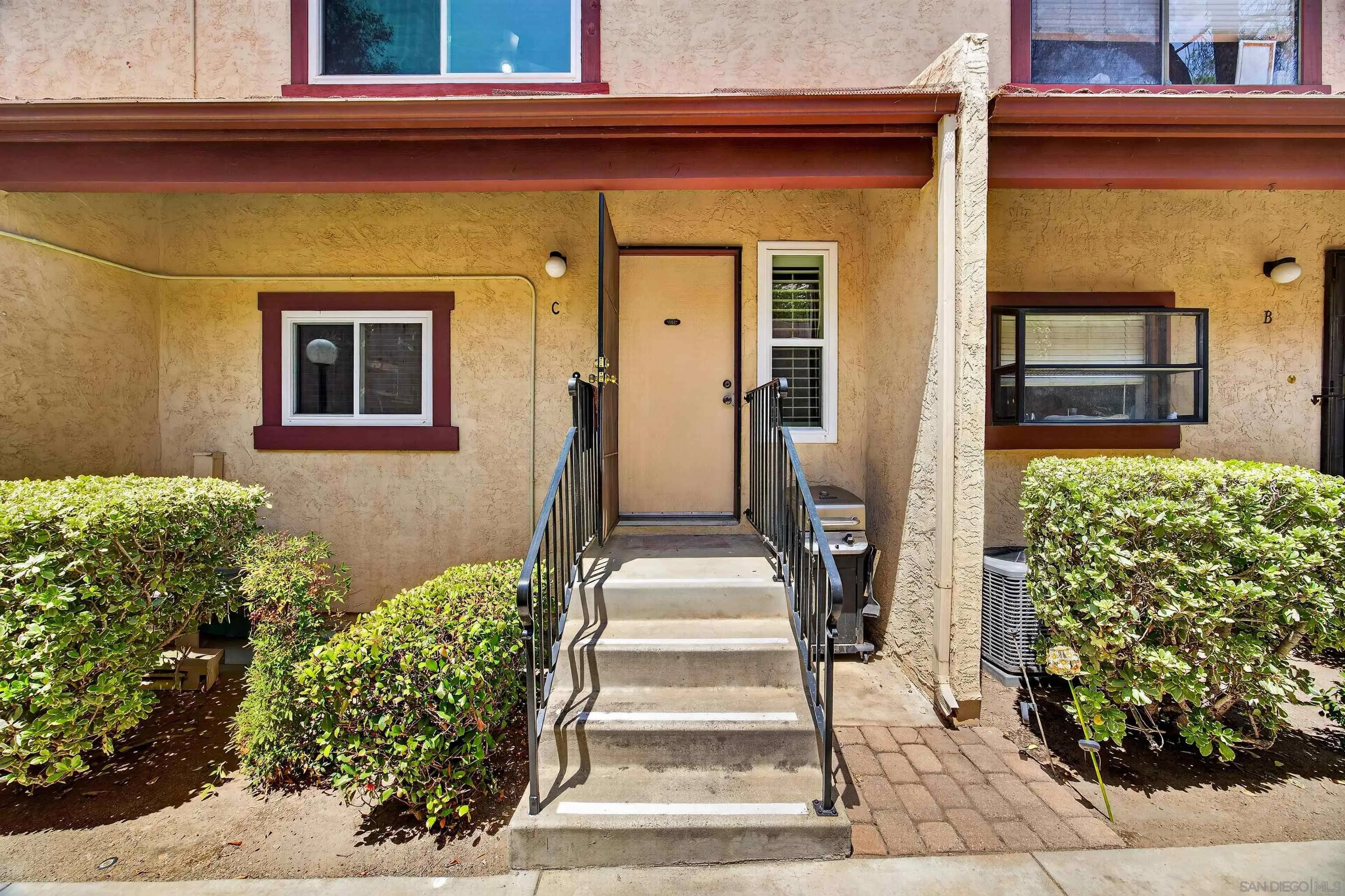 10810 Riderwood Ter, #C, Santee, CA 92071 10810 Riderwood Ter, #C, Santee, CA 92071