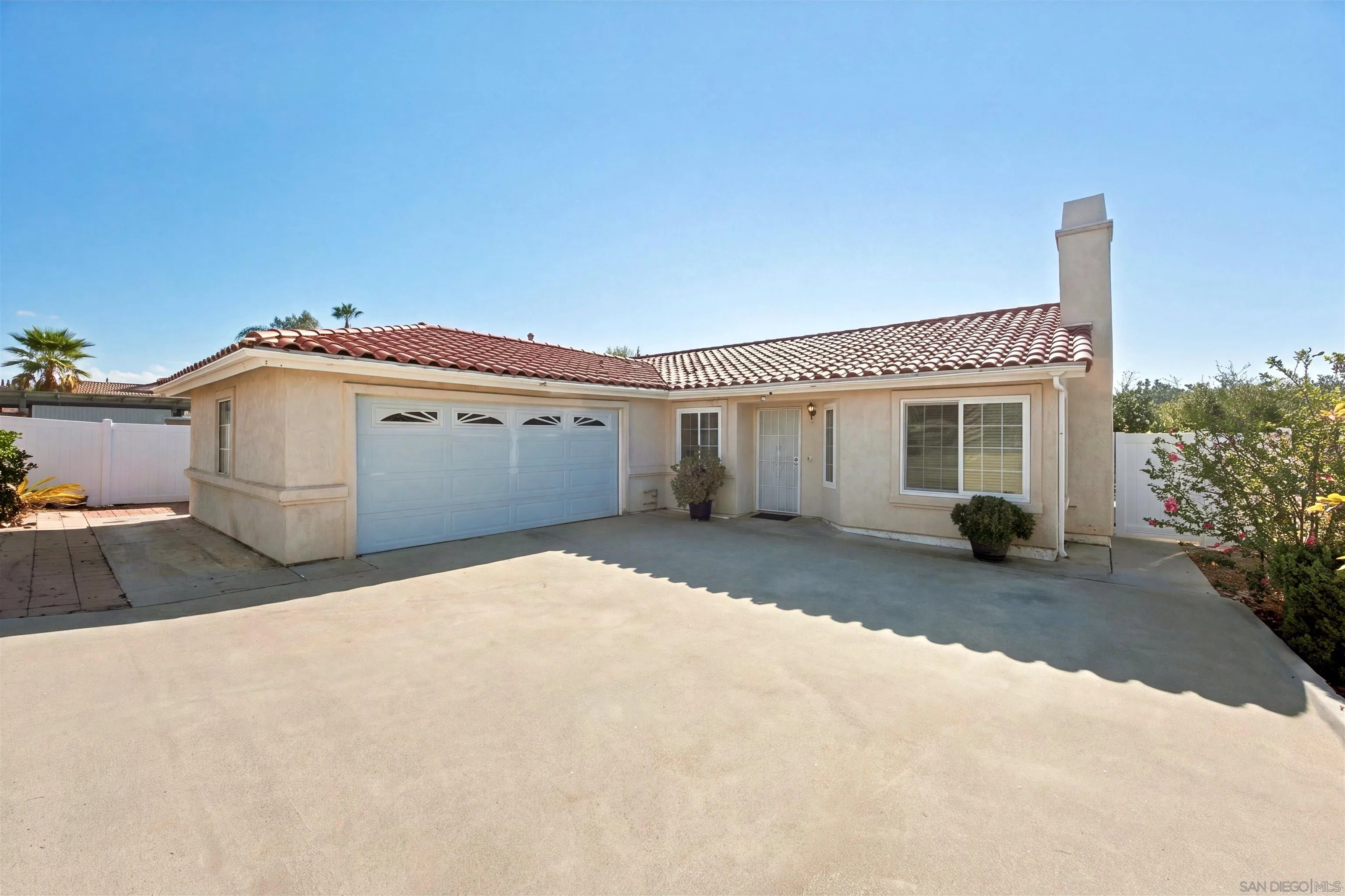 1375 Oak Hill, Escondido, CA 92027 1375 Oak Hill, Escondido, CA 92027