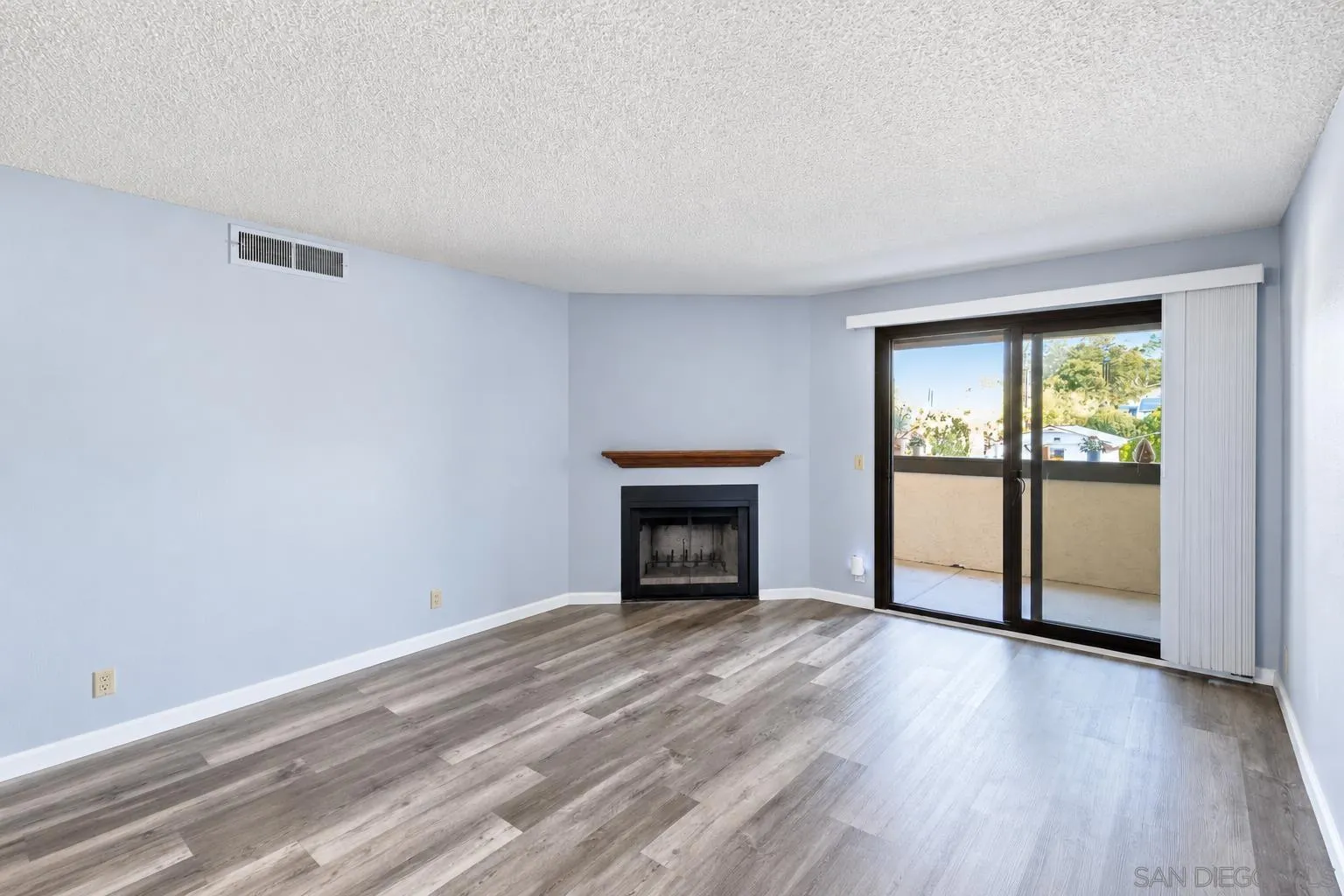 https://cdn.realtyfeed.com/cdn/127/260025562/285ccd19fdef17f1975e9eaa2720f2ad.webp