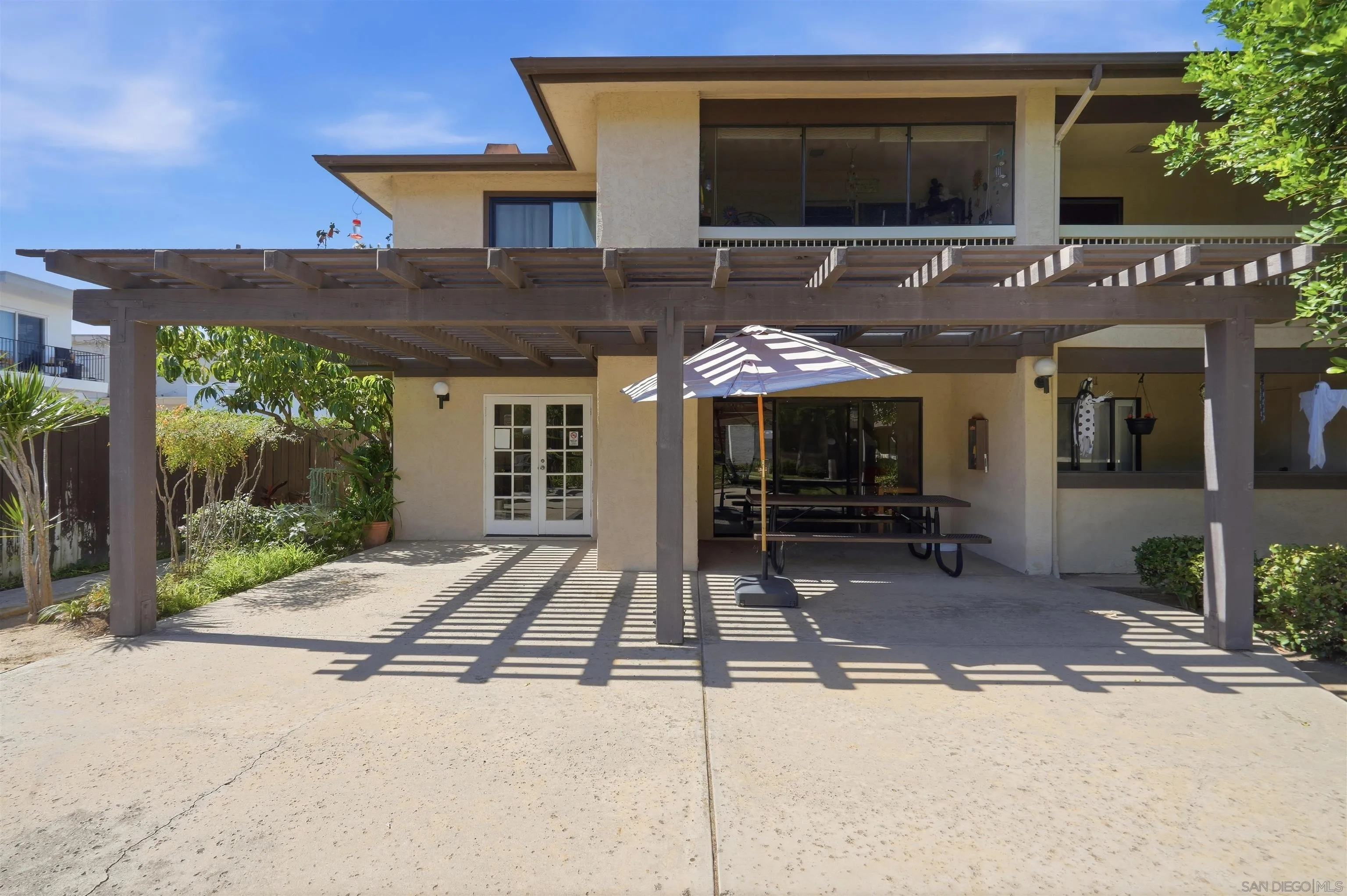 https://cdn.realtyfeed.com/cdn/127/260025562/28a3bf1ab6dab2e5b3bd1e9d9e16002b.webp