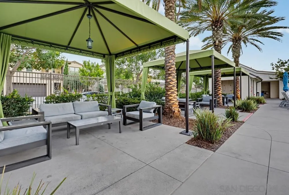 2174 Tributary Dr, #2, Chula Vista, CA 91913 2174 Tributary Dr, #2, Chula Vista, CA 91913