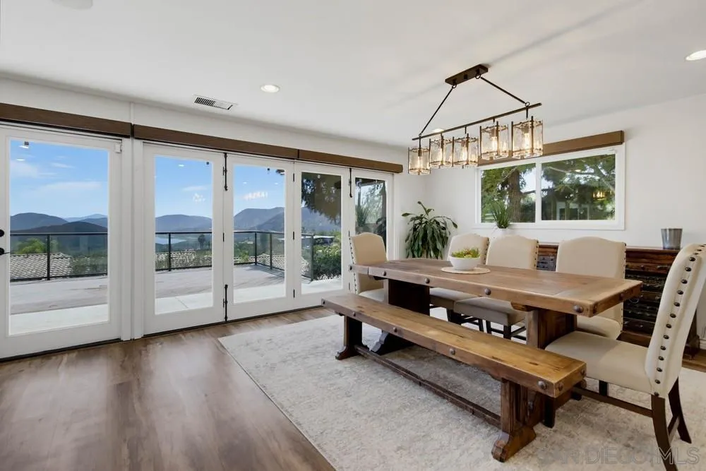 https://cdn.realtyfeed.com/cdn/127/260025569/04a12beb86fac16366289f52855effa2.webp