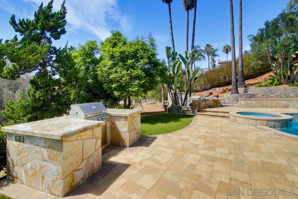 https://cdn.realtyfeed.com/cdn/127/260025569/b1f2cf3728bf9ed6e6d85713eb4c3276.webp