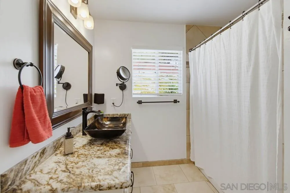 https://cdn.realtyfeed.com/cdn/127/260025569/e377da2dd8be6ea41c4a2ee3b82c87e1.webp