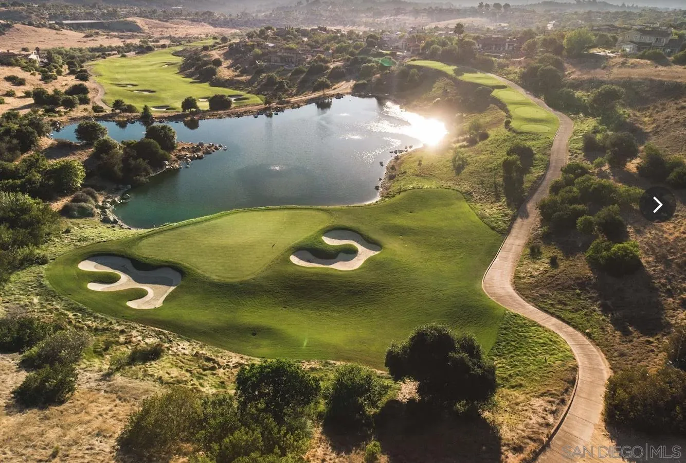 7714 Concerto, San Diego, CA 92127 Close proximity to the Santaluz Club!