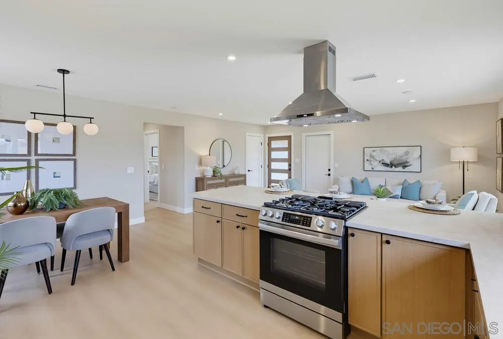 https://cdn.realtyfeed.com/cdn/127/260025573/4063c8cf3ae7e45e859cfdd747a8a4fb.webp