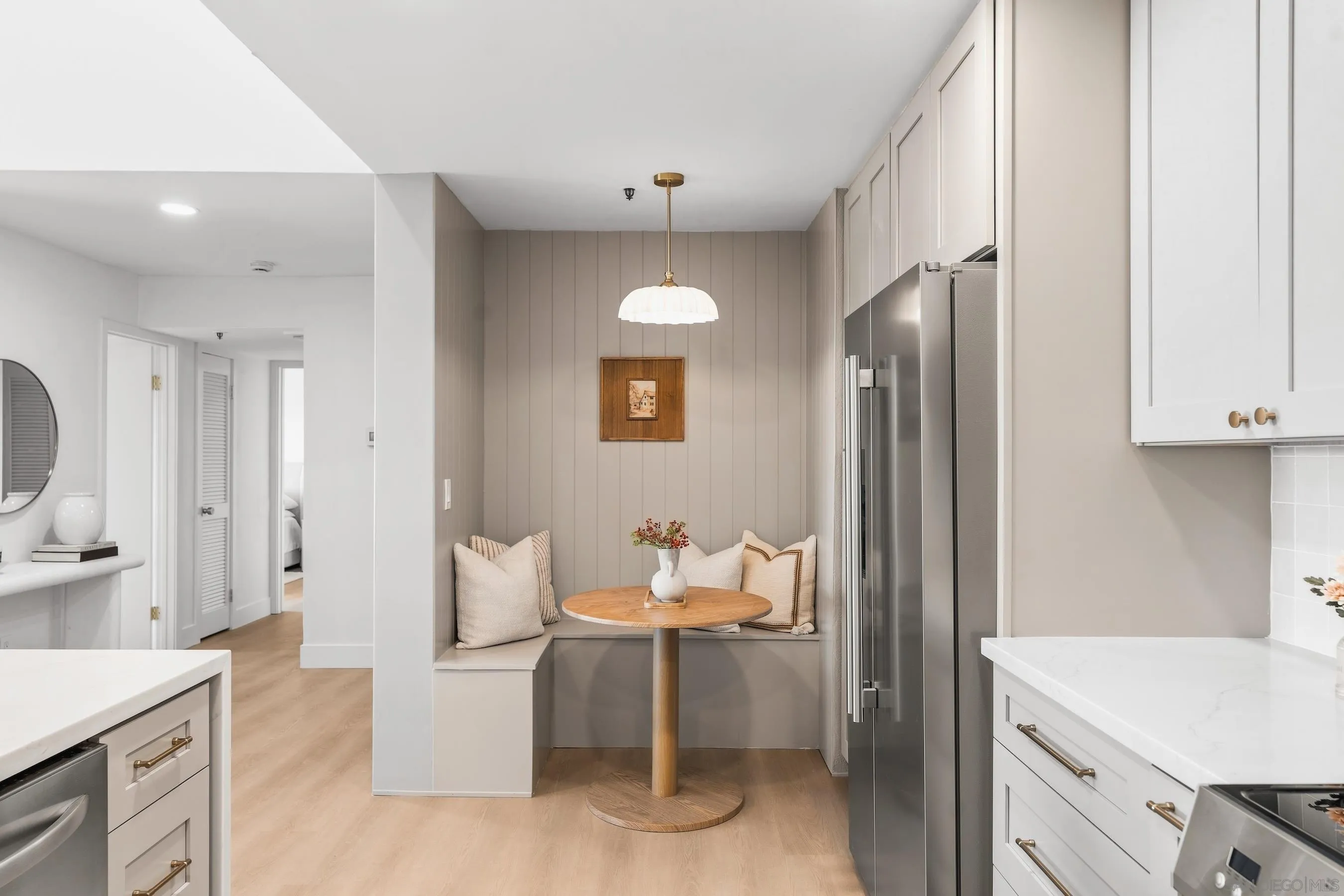 https://cdn.realtyfeed.com/cdn/127/260025585/4d1072c5f028785b097cbbf6a4affff5.webp