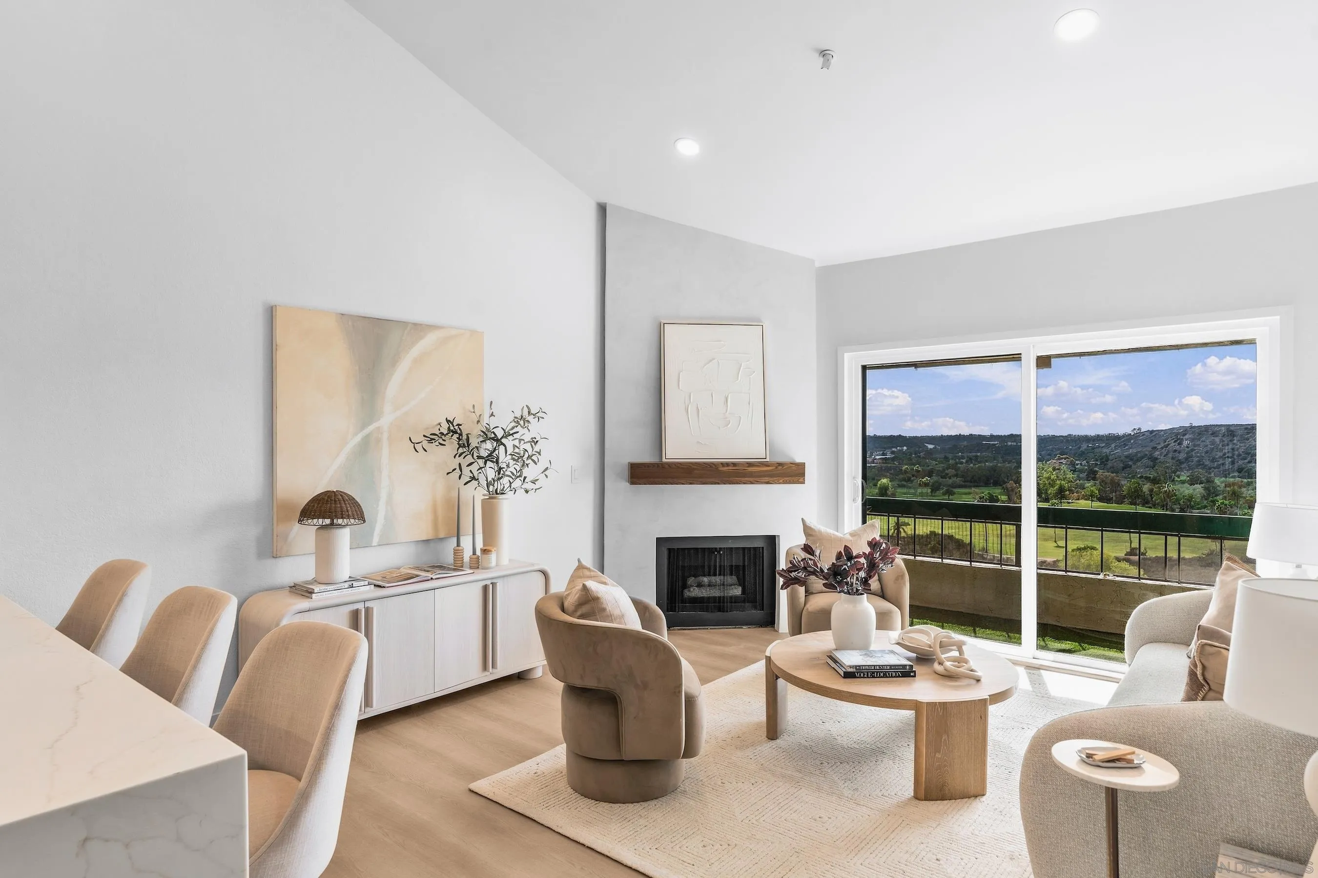 https://cdn.realtyfeed.com/cdn/127/260025585/8906c03bcb7a56be8accd7c255208a67.webp