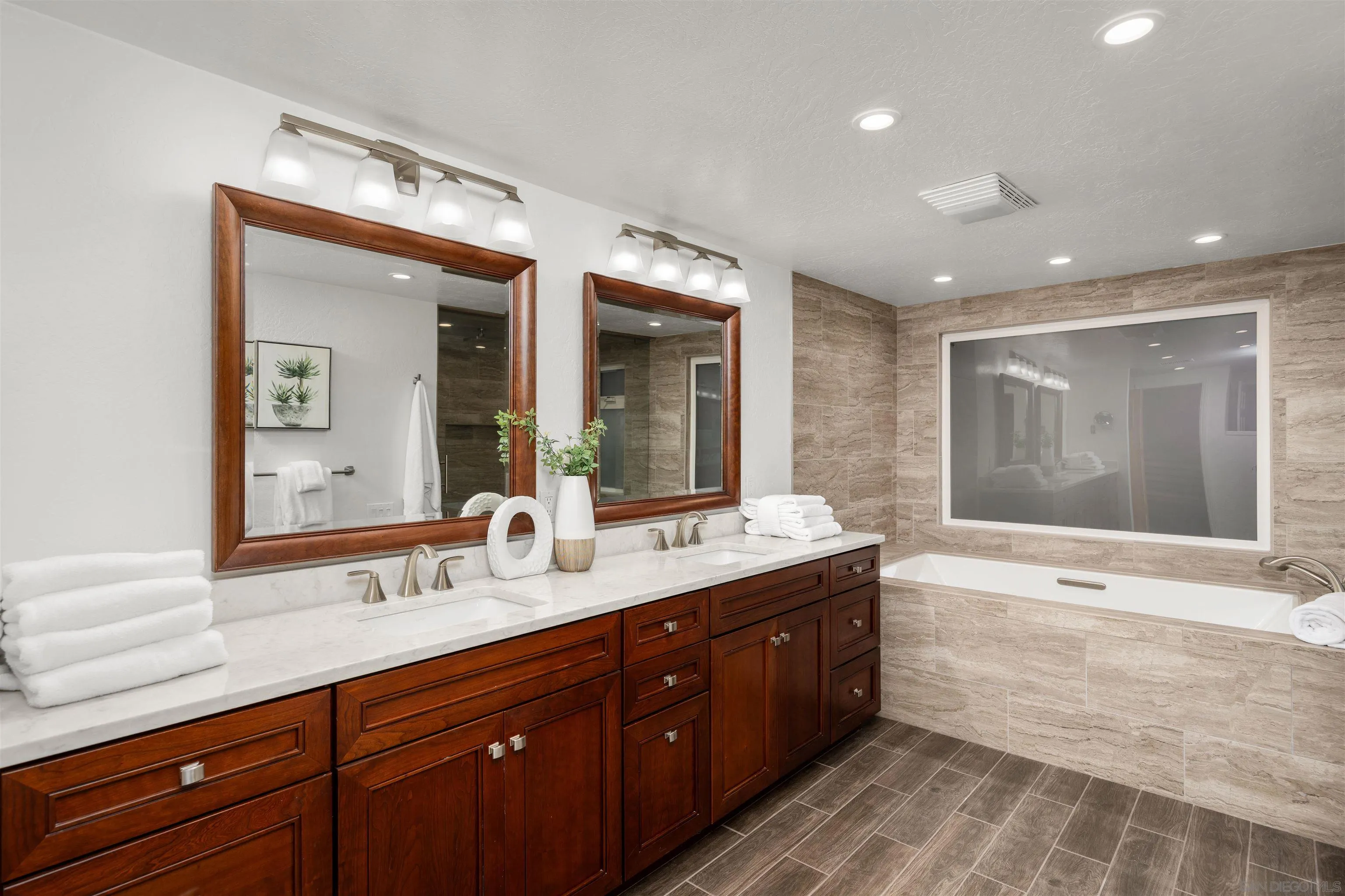 16238 Country Day, Poway, CA 92064