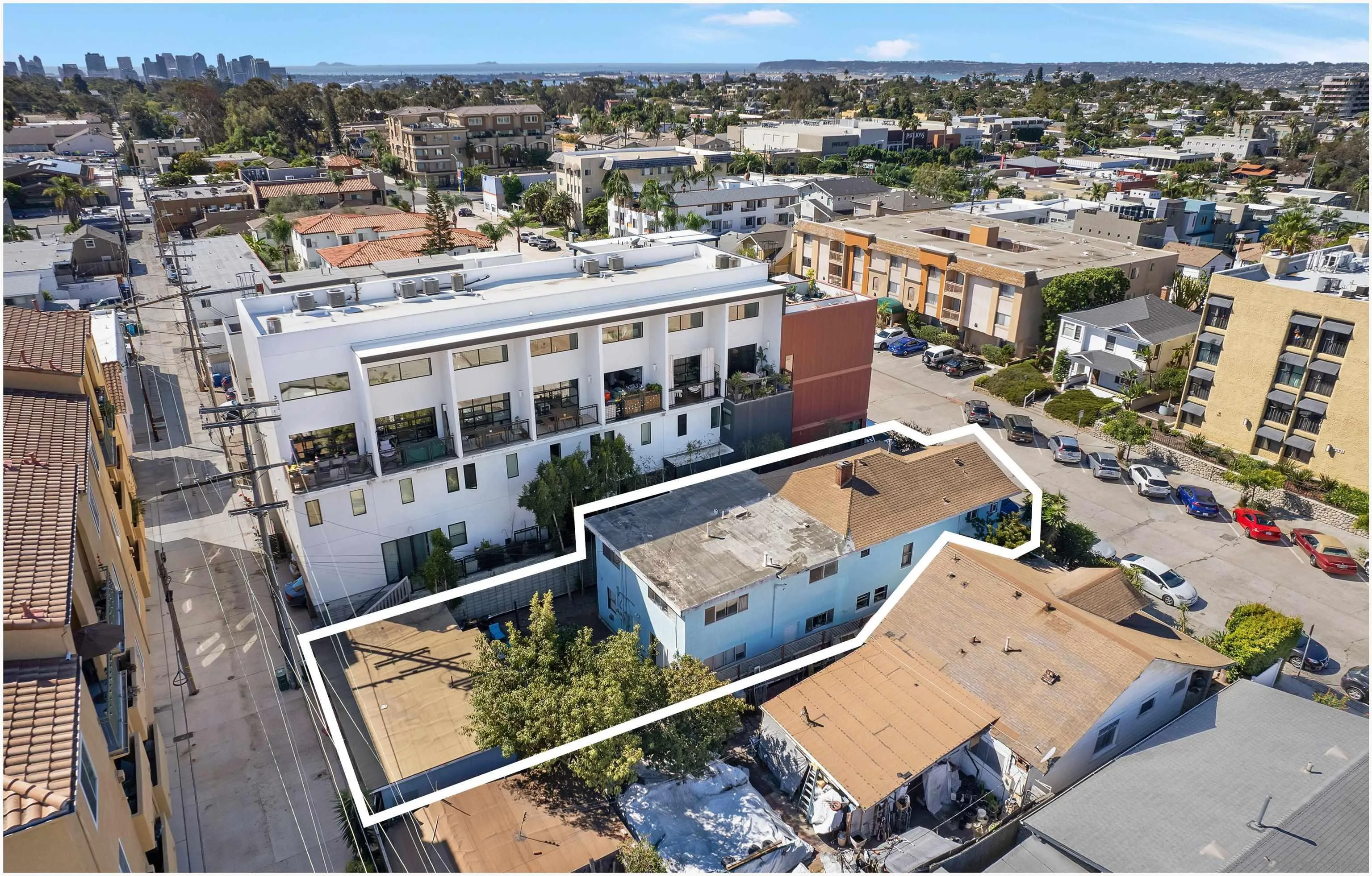 4083 Albatross Street, San Diego, CA 92103 4083 Albatross Street, San Diego, CA 92103