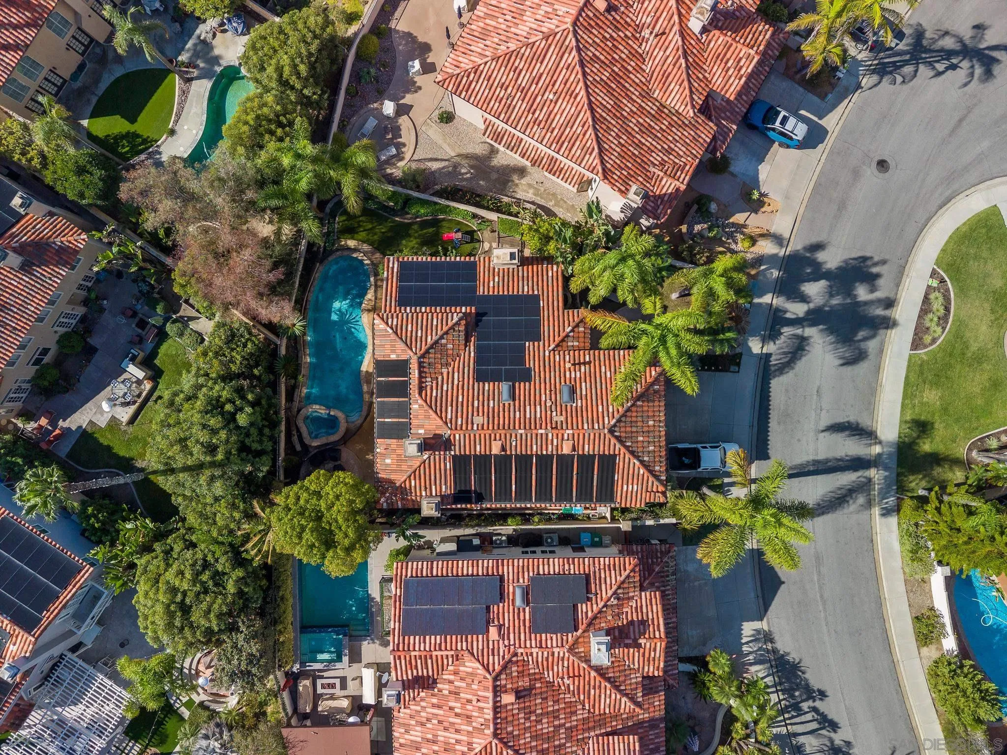 5051 Zimmer Cove, San Diego, CA 92130 5051 Zimmer Cove, San Diego, CA 92130