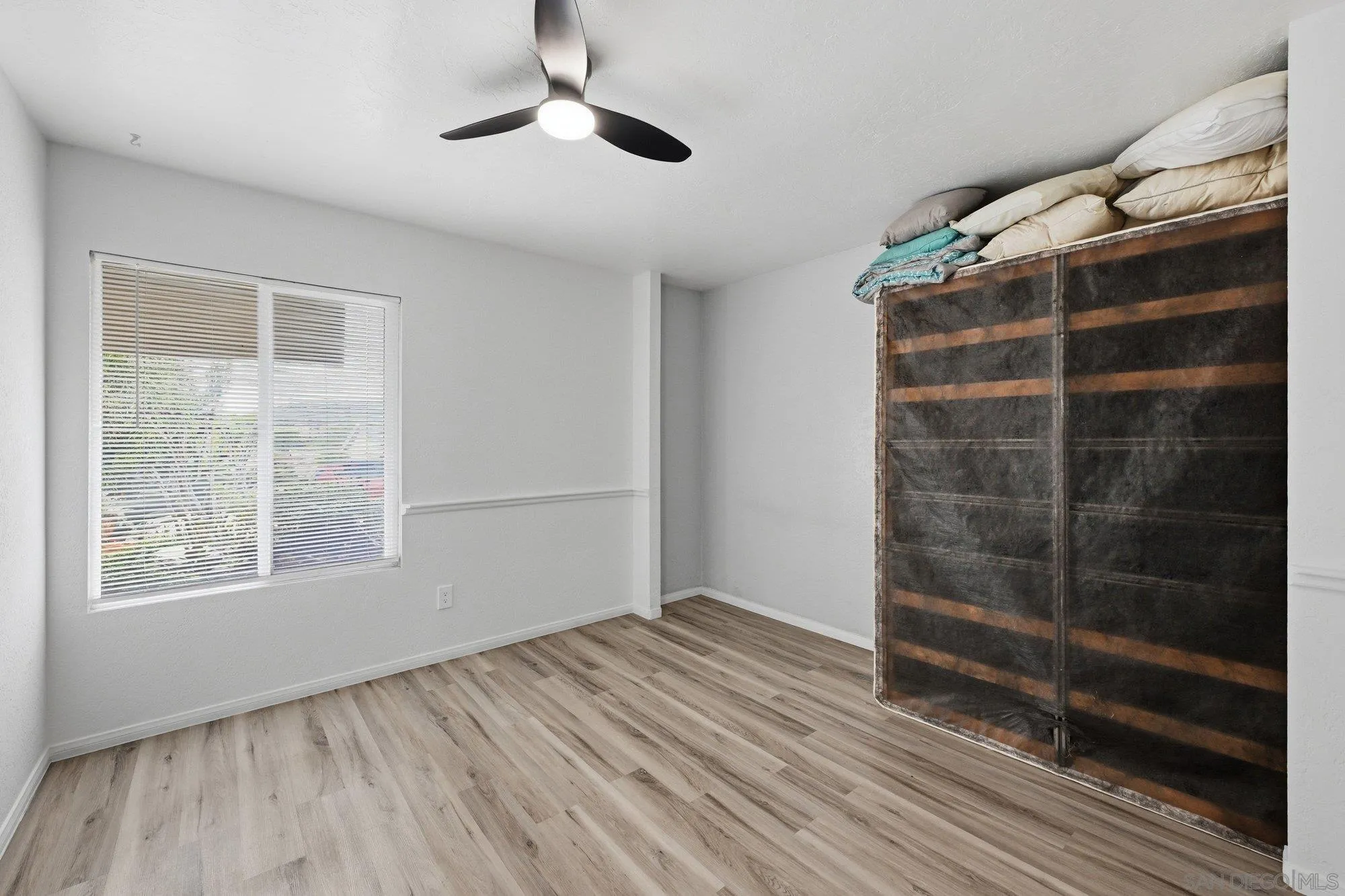 1920 Mclees Ct, Escondido, CA 92026 1920 Mclees Ct, Escondido, CA 92026