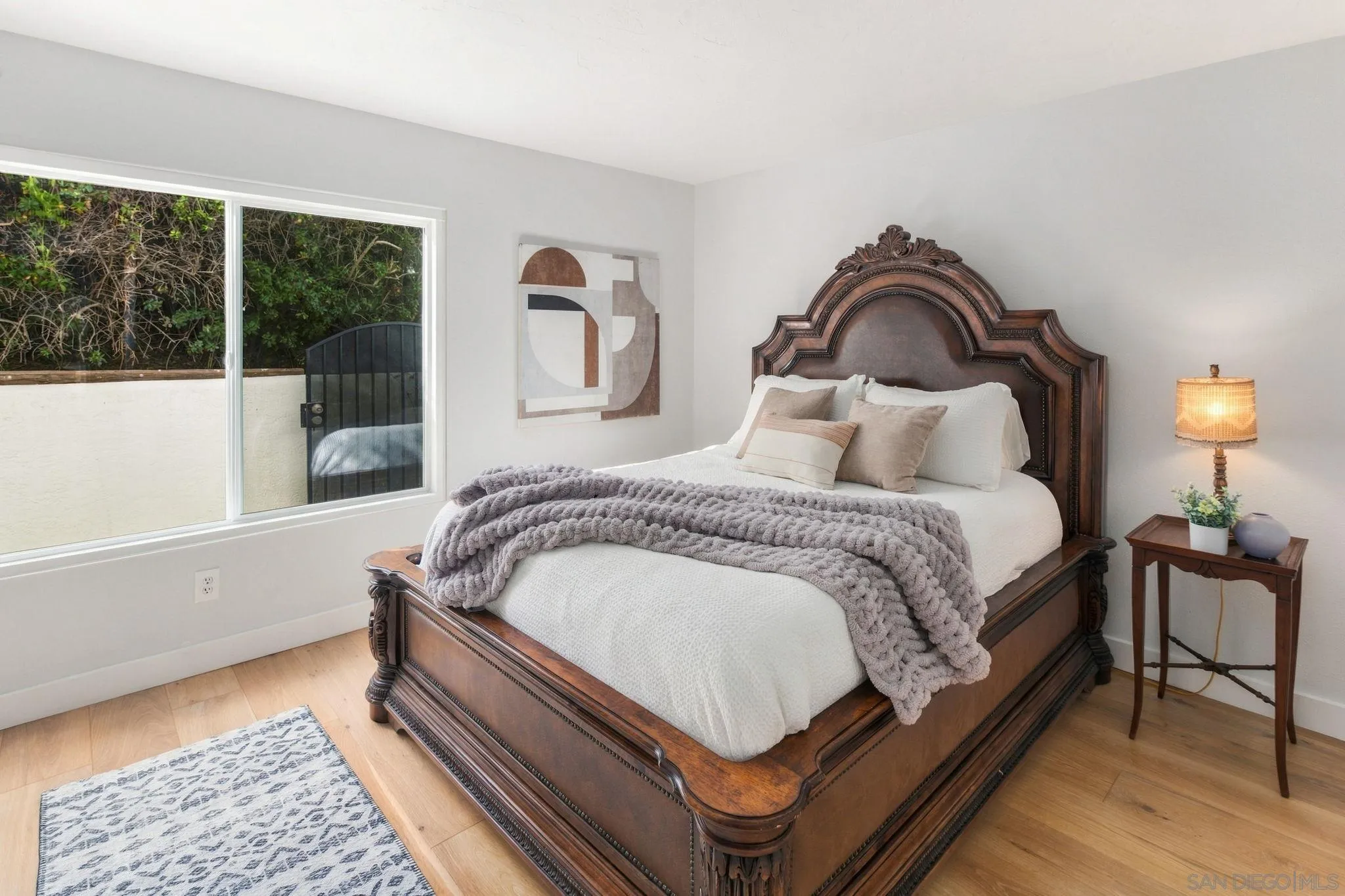 10615 Vista Valle Dr, San Diego, CA 92131