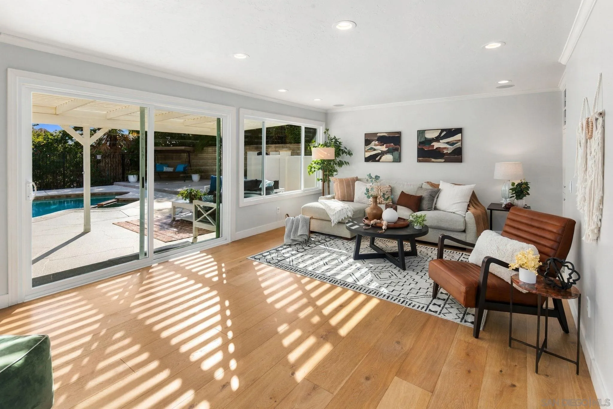 10615 Vista Valle Dr, San Diego, CA 92131