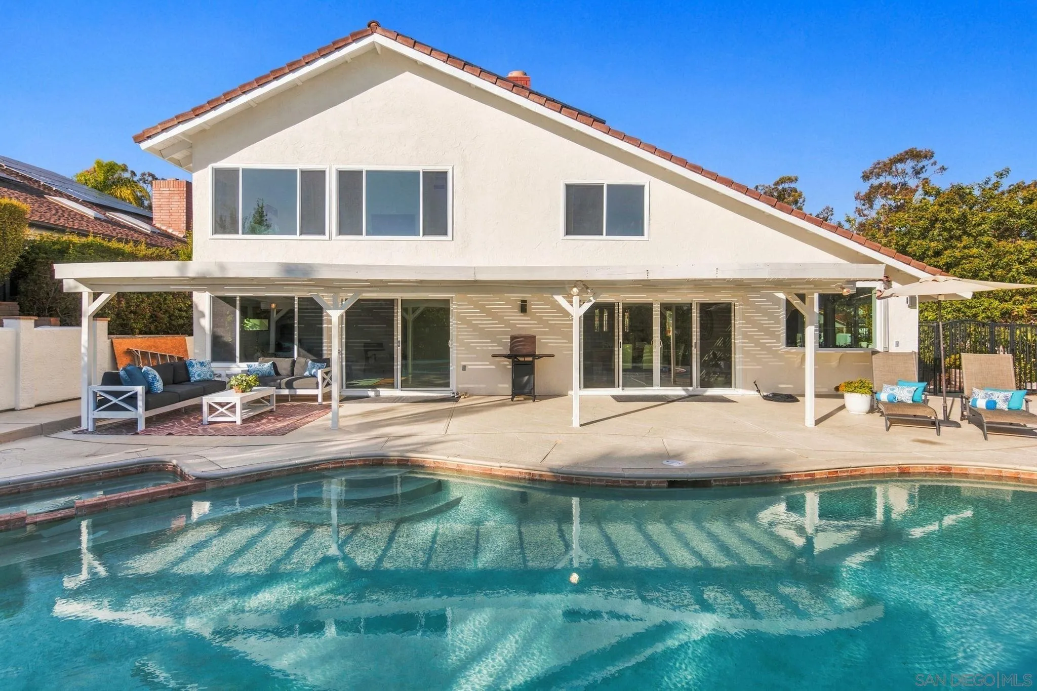 10615 Vista Valle Dr, San Diego, CA 92131