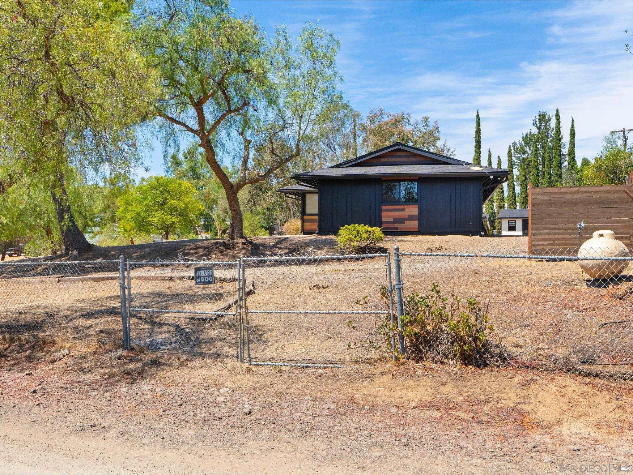 3150 Acacia Ln, Alpine, CA 91901