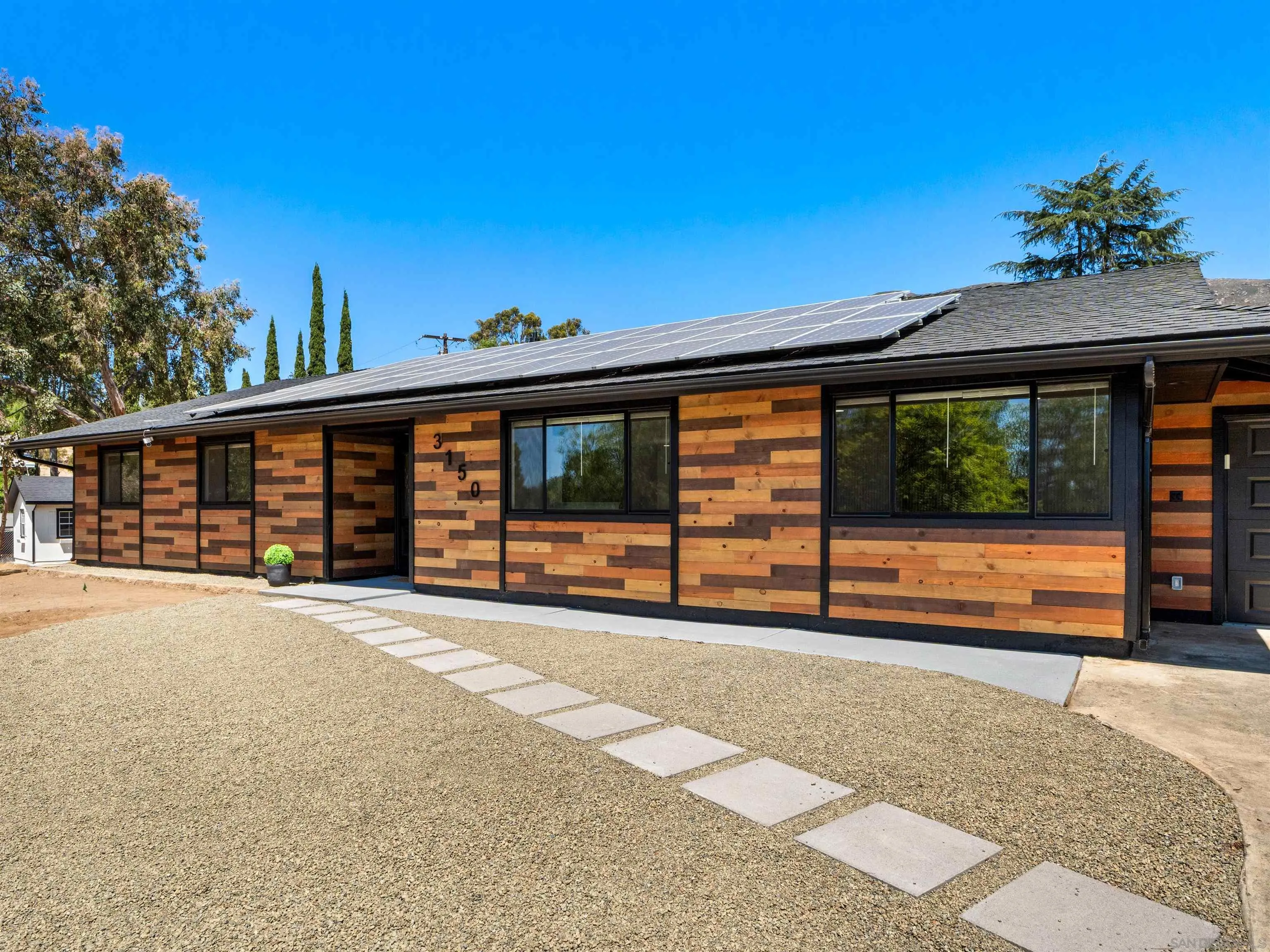 3150 Acacia Ln, Alpine, CA 91901