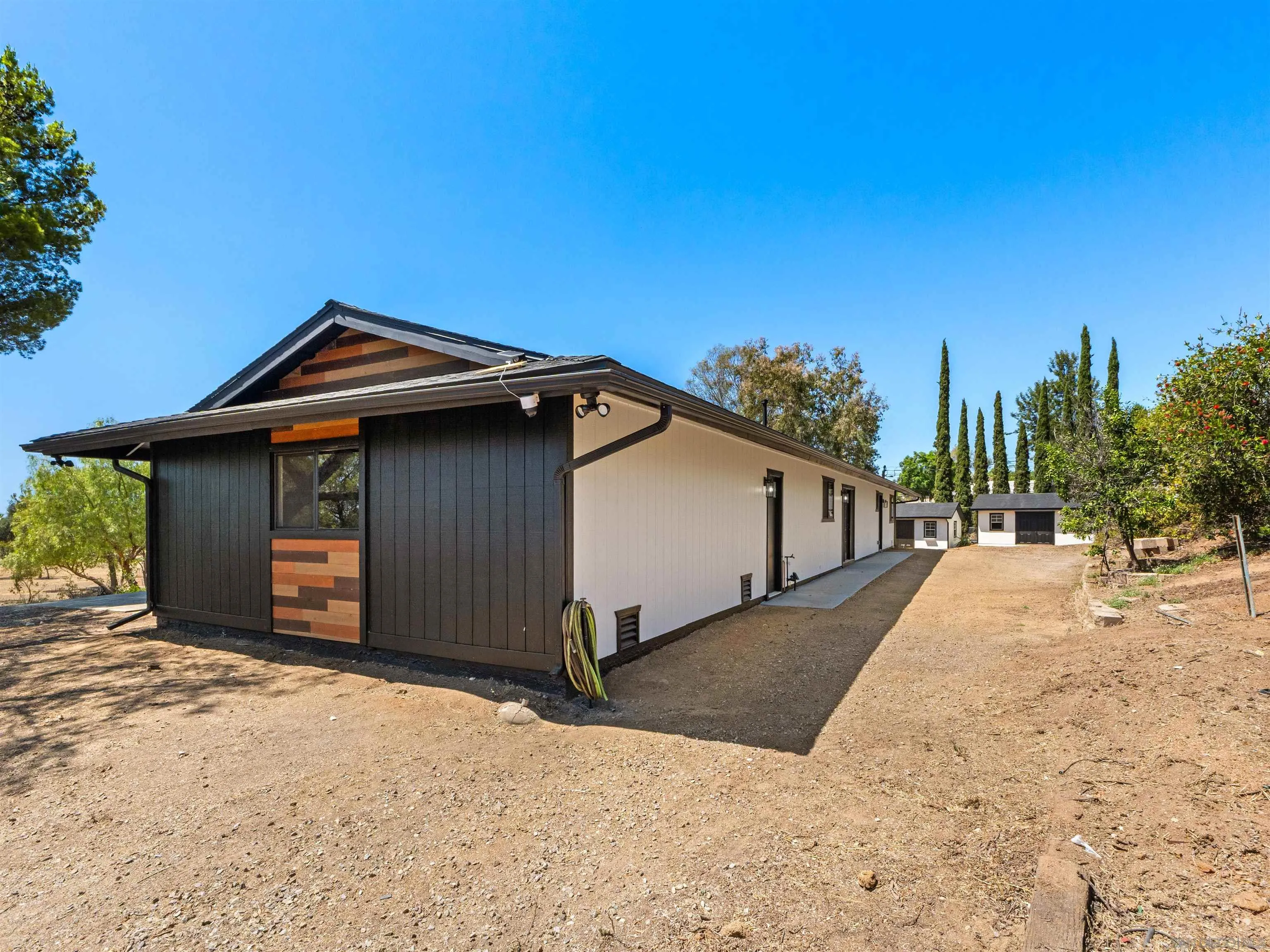 3150 Acacia Ln, Alpine, CA 91901