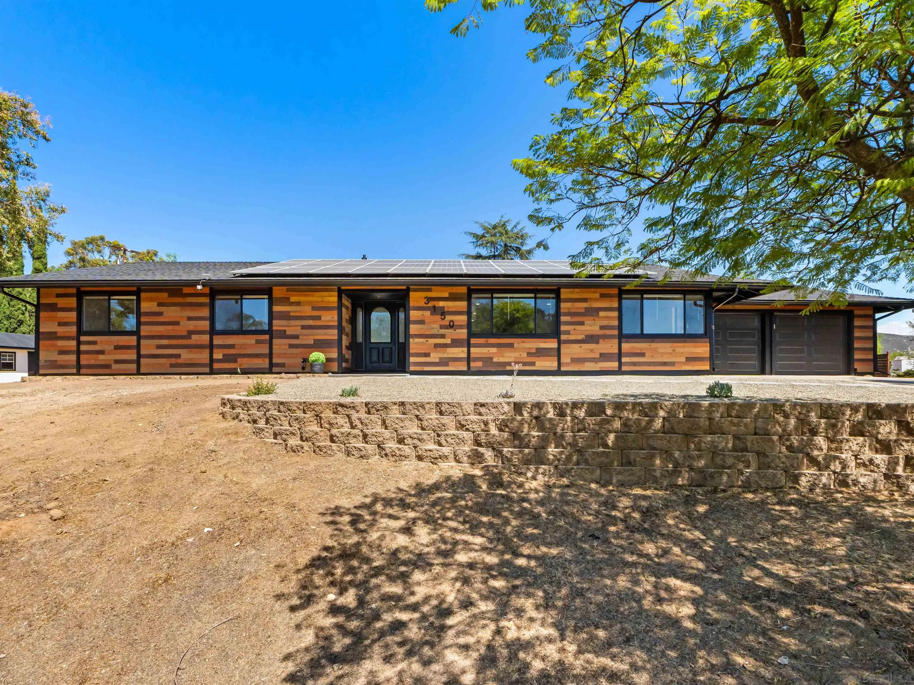 3150 Acacia Ln, Alpine, CA 91901