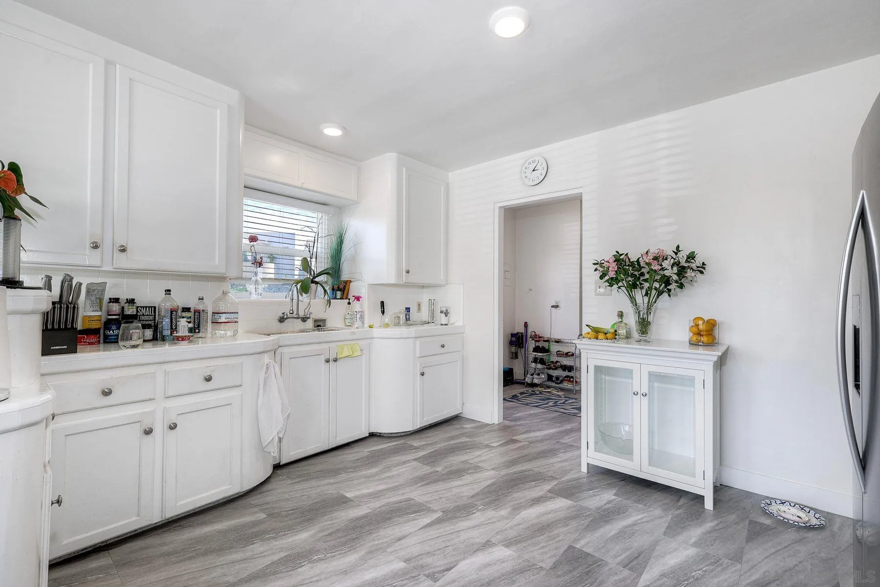 3105 Garrison St, San Diego, CA 92106 3105 Garrison St, San Diego, CA 92106