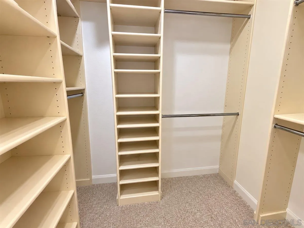 12790 Via Nieve, San Diego, CA 92130 12790 Via Nieve, San Diego, CA 92130