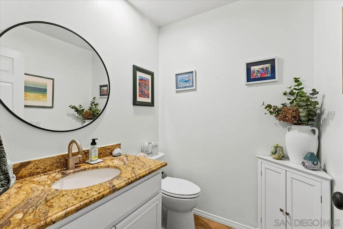 12790 Via Nieve, San Diego, CA 92130 12790 Via Nieve, San Diego, CA 92130