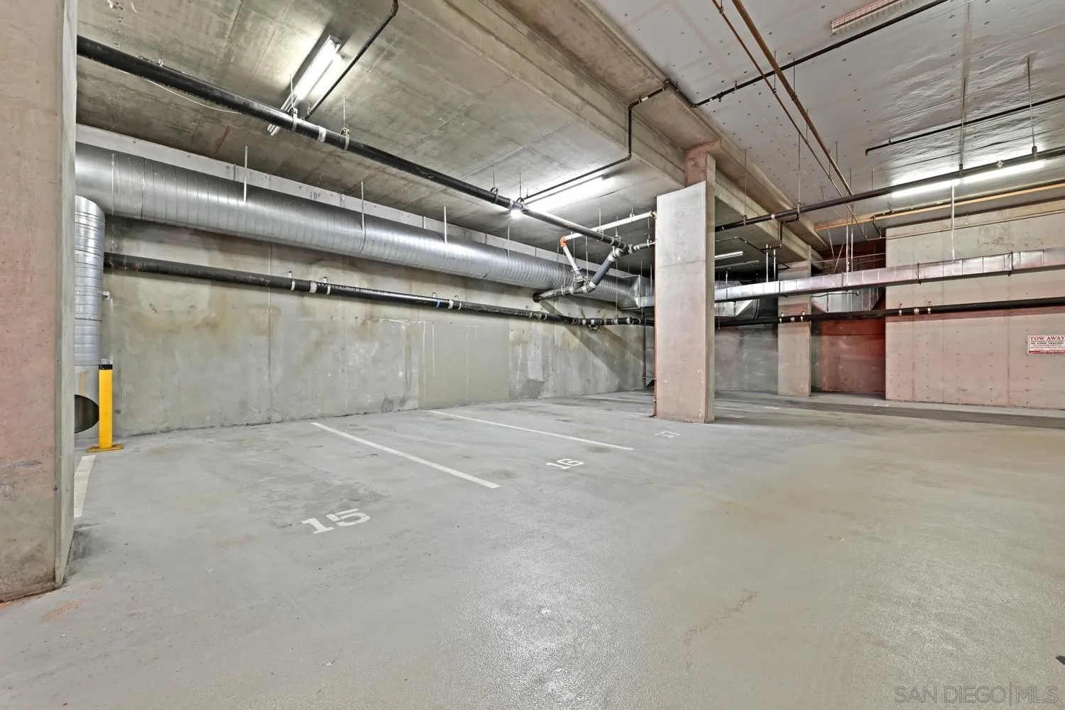 253 10Th, #825, San Diego, CA 92101 253 10Th, #825, San Diego, CA 92101