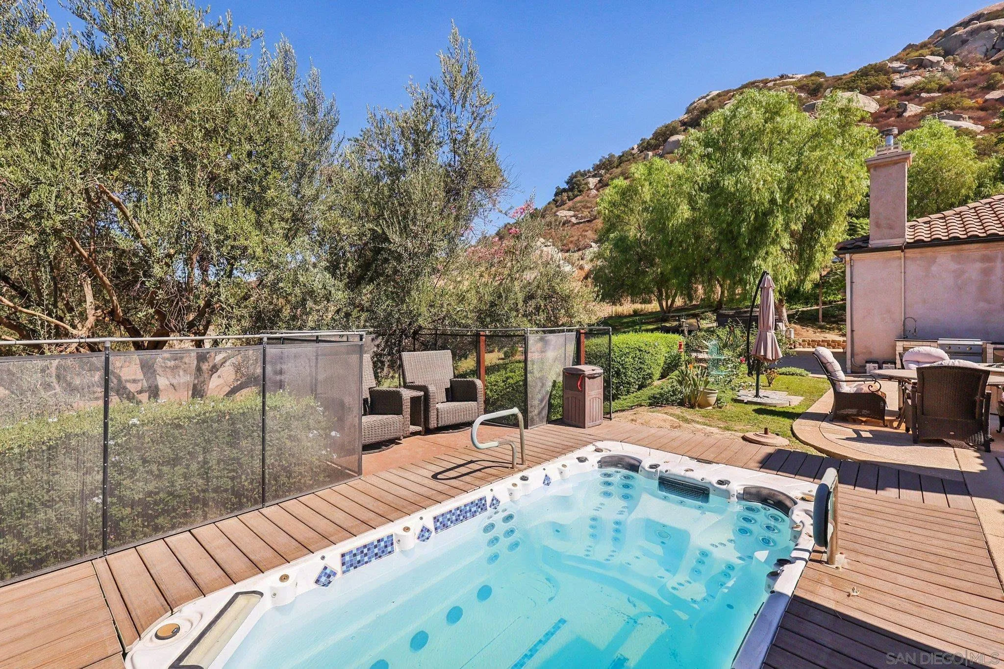 https://cdn.realtyfeed.com/cdn/127/260025624/2268b8c077cc55bb66b5bcfc8826e5cb.webp