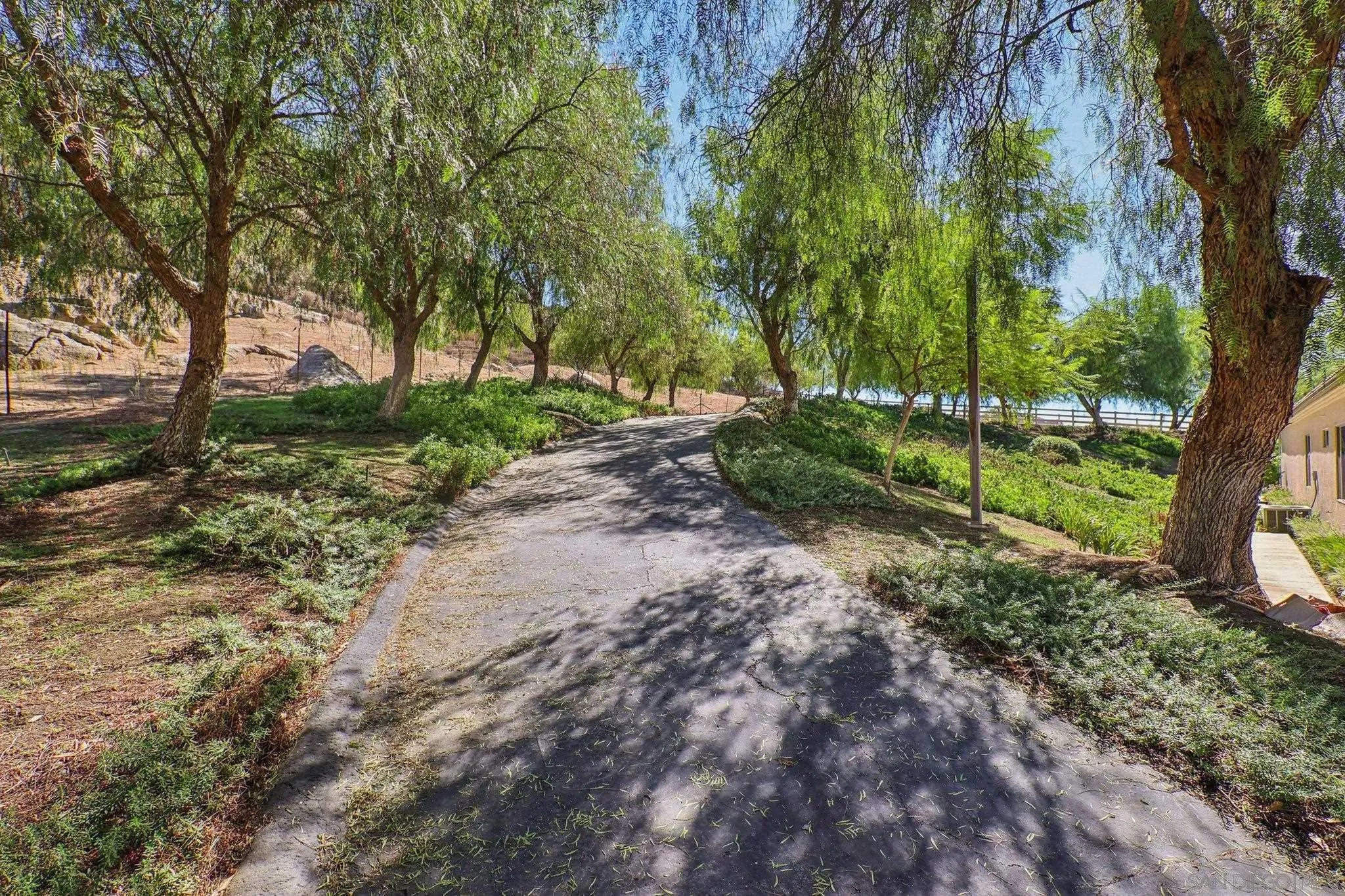 1485 Santa Fe Hills, Ramona, CA 92065