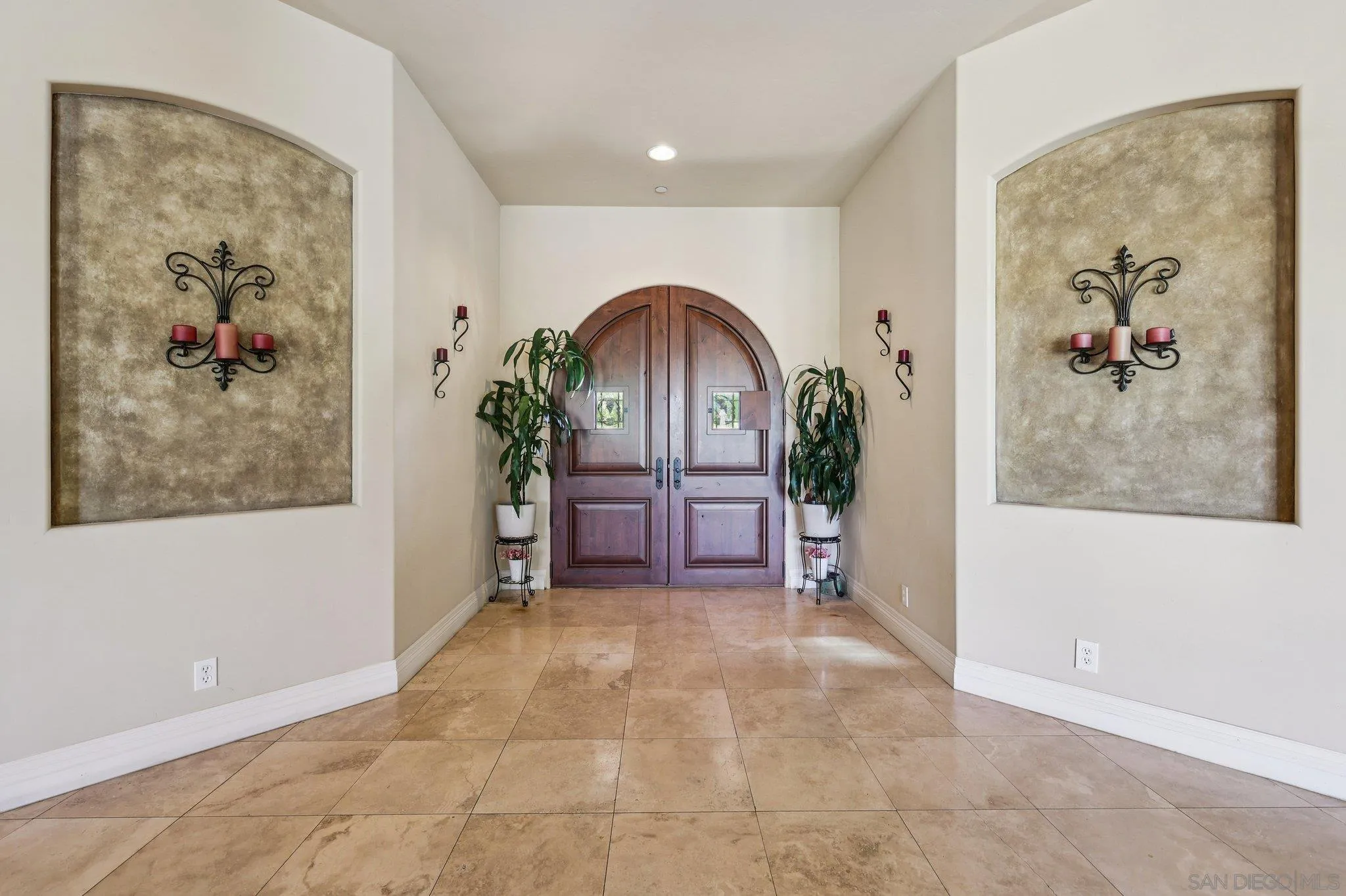 https://cdn.realtyfeed.com/cdn/127/260025624/40558d4392dba5cbf3c433c5fe2cb266.webp