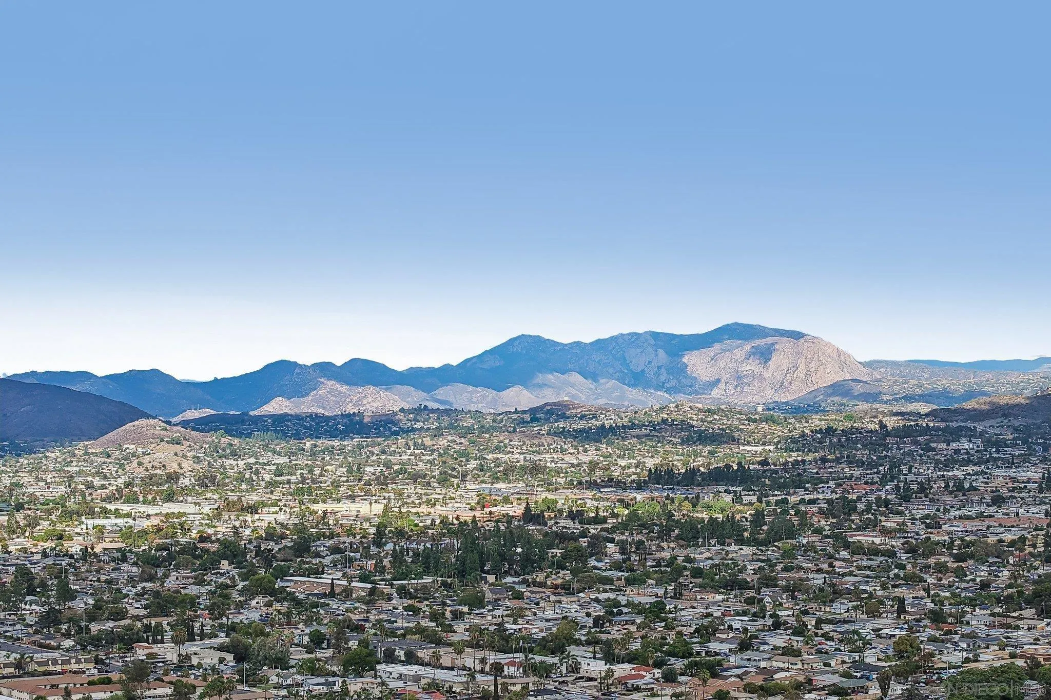 1133 Emerald Heights, El Cajon, CA 92020