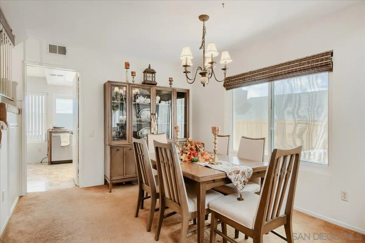 https://cdn.realtyfeed.com/cdn/127/260025629/d7cf7bdf0322e94b95fefb905eb70c9e.webp