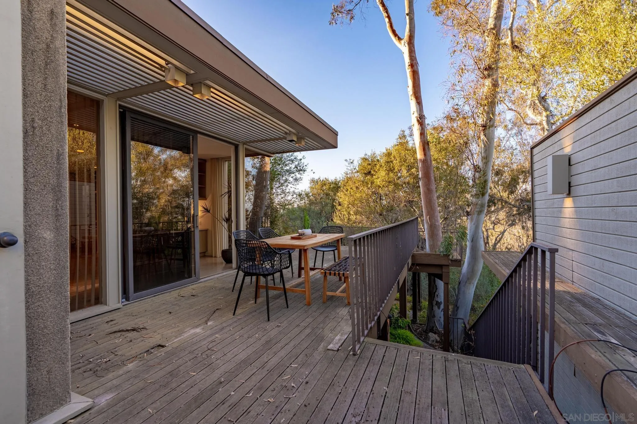 10076 Shadow, La Mesa, CA 91941