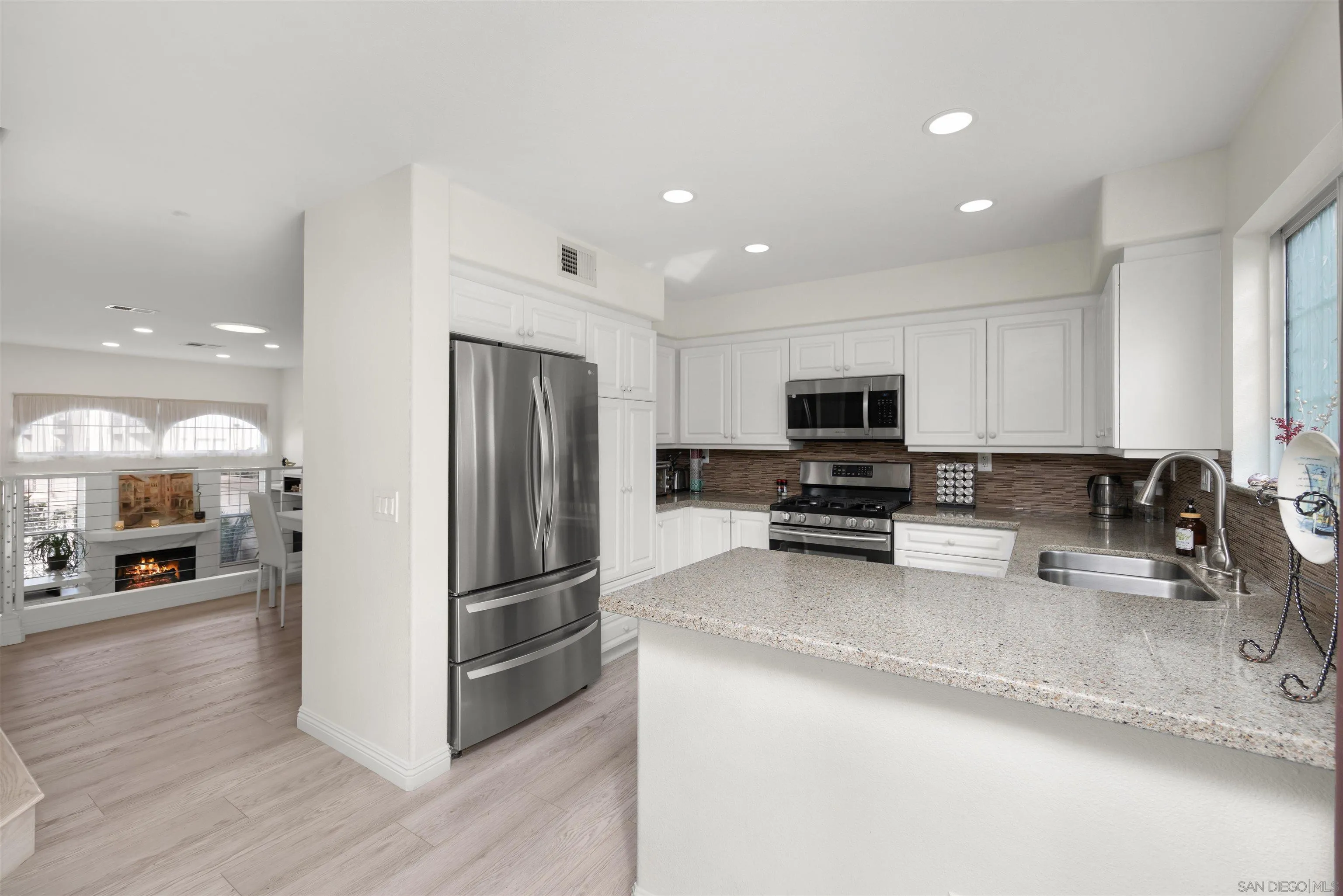 12613 El Camino Real, #B, San Diego, CA 92130