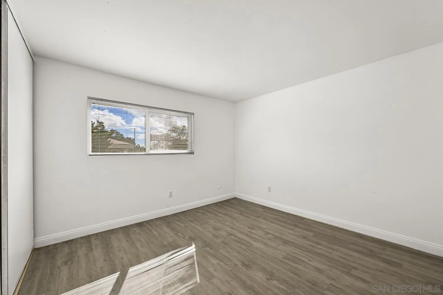 4851 Cole St., #9, San Diego, CA 92117